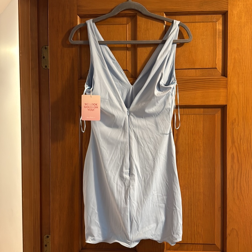 White Starfish Appliqué V-Neck Slip Dress - Picture 2 of 2